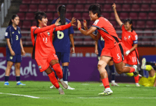 '박주하 연장 후반 결승골 폭발' 한국 U-20 여자 축구, 3회 연속 월드컵 본선 진출...북한과 준결승 격돌