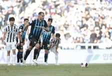 무고사, 2026시즌 2-3월 EA SPORTS K리그 이달의선수상 수상