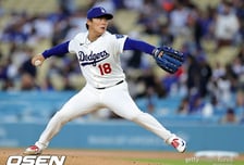 "야구계 최고 투수 반열 오를 자격 있다" WS MVP 위엄인가…KKKKKKK 위력투에 '적장'마저 놀랐다