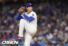 오타니 '투타겸업' 쉽니다...'사구 여파' 16일 메츠전 투수 전념-김혜성 8번 유격수 출격