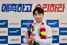 ‘정공법’의 박원규가 스피드온배 대상경정 첫 정상