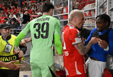 0-4 참패도 모자라 난투극까지…마인츠, 탈락의 밤 끝내 추태로 얼룩