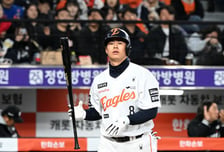 "시환이 형 걱정 안해요. 20홈런 100타점 믿습니다"…문현빈은 단짝 노시환을 오매불망 기다린다 [오!쎈 부산]