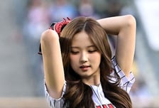 트리플에스 지우,’LG 승요의 아름다운 시구’ [O! SPORTS 숏폼]
