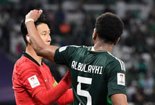 '손흥민 머리채-메시 도발-황희찬 목 조른' 사우디 선수, 또 사고... 알 불라히, 스포츠맨십 붕괴