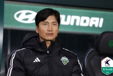 정정용 전북 감독, "5월까지 다 어렵다"...윤정환 감독과 나눈 '주중-주말 지옥' 대화 [현장톡톡]