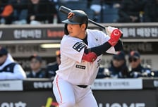 ‘시범경기 4할 맹타→시즌 1타수 1안타→2군행’ 퓨처스 타격왕 한화 포수, 2안타 3타점 그러나 3연패...‘잠실 빅보이’ 4타수 2안타