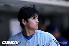 컵스 감독 '오타니 특별 룰' 공개적 비판→로버츠 감독, "오타니 같은 선수 보유한다면 같은 혜택 받을 수 있다" 반박