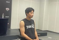 "주인공 욕심 없다"는데 득타율 4할6푼2리, 3루 도루에 번트안타 호시탐탐...KIA 9번 신스틸러, 리드오프 꿈꾼다