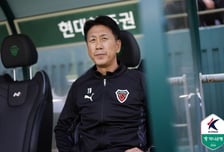 "한 선수가 시발점이 돼 연속 실점"...박태하 포항 감독, 2-3 패배에 "자신감 얻는 계기가 되길" [현장인터뷰]