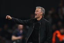 “이런 속도 처음” 엔리케 vs “5실점 경기 힘들다” 콤파니... PSG-뮌헨 9골 난타전, 감독 반응도 갈렸다