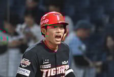 '미쳤다!' 김호령이 다 한 역전극, 추격포 쐐기포 4타점 폭발...10회 5득점 대역전극, NC 9-4 제압[창원 리뷰]