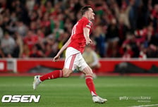 'PL 16위' 노팅엄, AV와 UEL 1차전 1-0 승리...결승 진출 보인다