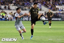 “손흥민 없으면 LAFC도 없다” 2도움으로 부진설 정면 반박... 美 매체도 “비판은 불공평”