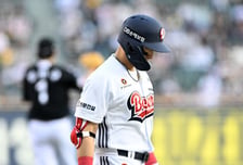 '한화→두산' 트레이드 최다안타왕, 방망이 녹슬었나...'땅볼-볼넷-볼넷' 멀티 출루했지만 3G 연속 무안타 침묵