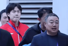 중국탁구도 ‘안세영 사건’ 터졌다! 대표팀 에이스가 대놓고 처우개선 주장...성적도 예전같지 않다