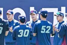 [속보] 롯데 파격! 도박 3인방, 진짜 어린이날 돌아왔다…‘징계 끝’ 고승민 선발, 나승엽-김세민 벤치 대기 [오!쎈 수원]