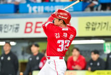 ‘2군 타율 .333 반등’ 김재환, 1군 콜업→5번 DH 출격 “불렀으면 써야죠”…한유섬 1군 말소 [오!쎈 인천]