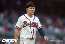 '충격 타율 0.089' 김하성, 3일 만에 선발 기회 잡았다…토론토전 8번타자 유격수