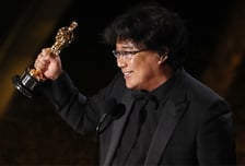 봉준호의 '기생충' 한국 첫 오스카