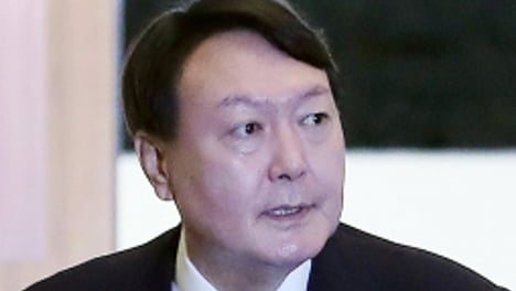 '윤중천, 윤석열 별장접대' 보도 논란