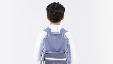 아이들에게 갈 돈이 샌다