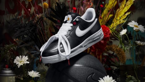 '플렉스'의 완성, 운동화