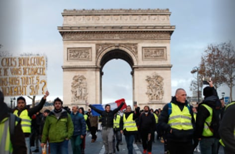 국경넘는 '노란 조끼'
