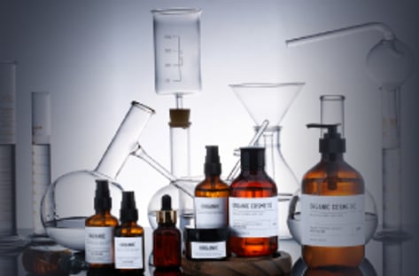 성형 대신 '코스메슈티컬'