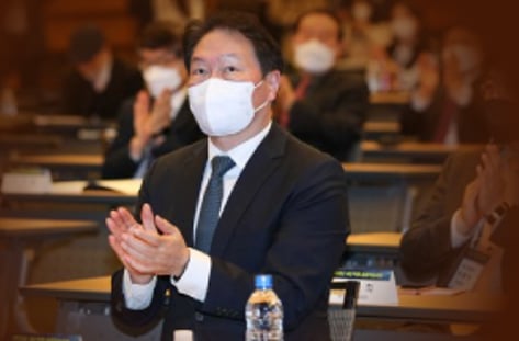 팬데믹 속 재계 지각변동