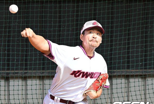 ‘안우진 보다 더 많다’ 키움 연봉 1위 5억 투수, 그런데 1군에 없다…계약 마지막 해, 명예회복 가능할까