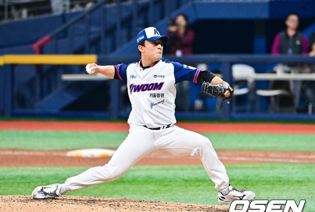 ‘볼넷→볼넷→볼넷→동점타→역전타’ 3점차 리드 날린 악몽의 8회, 꼴찌 탈출에 뒷문 단속은 필수 [오!쎈 고척]