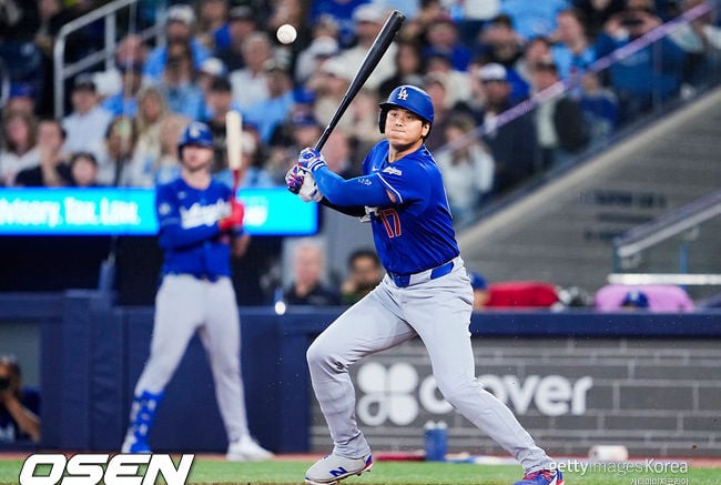6G 무홈런→4G 3홈런…'혈 뚫린' 오타니, 걱정은 사치였다…또 홈런 폭발