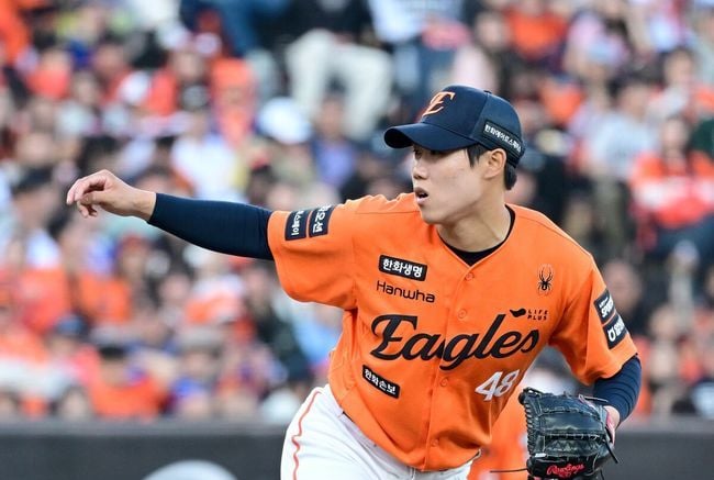 개막전 데뷔 첫 승→0아웃 5실점→2군행, '154km' 9라운드 원종혁, 'KKK' 1이닝 퍼펙트…이진영 투런포-권광민 투런포-손아섭 4타수 1안타