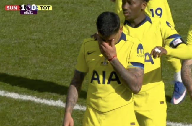 "무슨 일이든 하겠다" 다짐했던 주장 로메로, 부상으로 눈물 질질...서러움 폭발