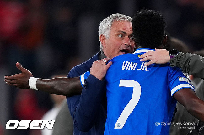 "무리뉴 돌아온다" 레알 마드리드 충격 결단…복귀 협상 시작