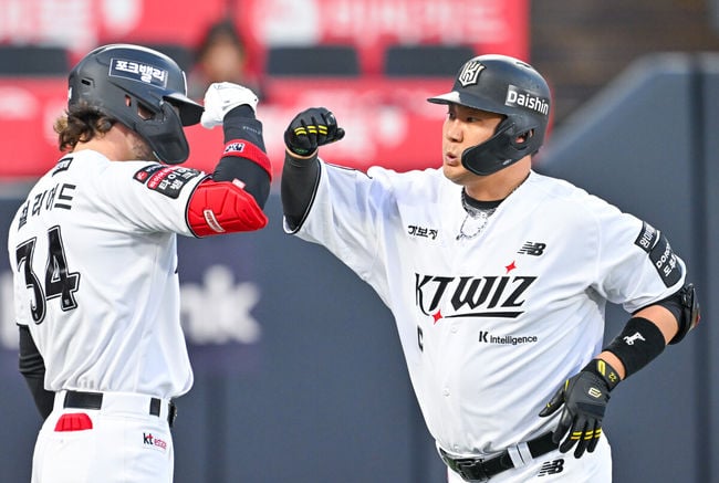 '3G 연속 끝내기 패배' LG 불펜, 왜 이러나...'장성우 역전 끝내기' 거침없는 KT, LG전 4전 전승 [수원 리뷰]