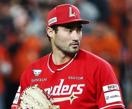 분명 잘 던지고 있었는데…5회 못 채운 에이스 어깨 괜찮나, SSG 이기고도 '노심초사' [오!쎈 대전]