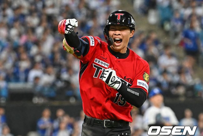 “지는 줄 알았다” 이범호 감독도 벌떡…박재현, 9회 라팍 뒤집은 미친 홈런 [오!쎈 대구]