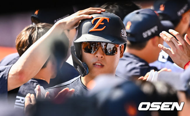 '친정에 비수' 강백호 멀티포→7타점 먹방쇼! 'QS' 화이트 첫 승, 한화 3연승 질주…KT 시즌 첫 3연패 [수원 리뷰]