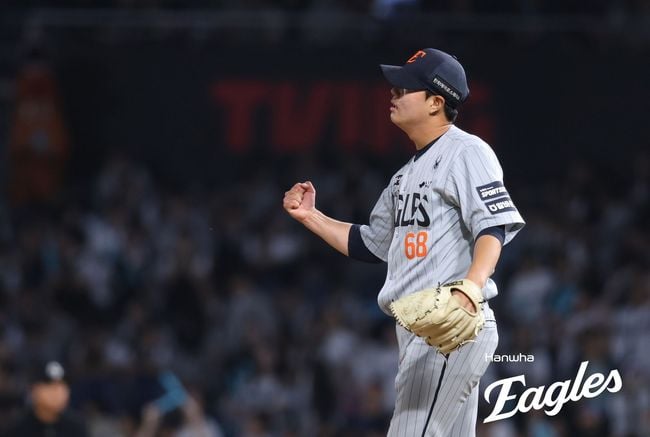 161km 에이스 대체자 찾았다! 데뷔전 선발승→QS급 호투…'KBO 최초' 육성 신화, 우연 아니었다