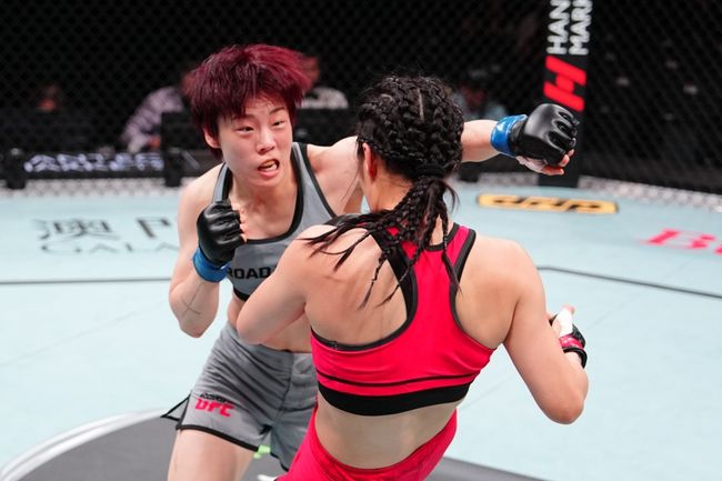 끌려가다 뒤집었다! 박보현, 중국 강자 꺾고 ROAD TO UFC 4강행