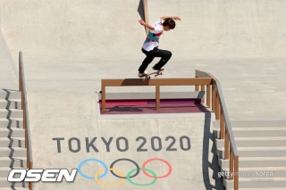 호리고메, 올림픽 사상 첫 스케이트보드 금메달... 스트리트 정상