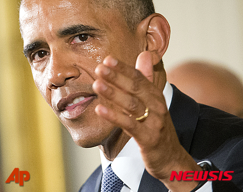 '오바마 눈물' 버락 오바마 미국 대통령. /사진=뉴시스(AP 제공)