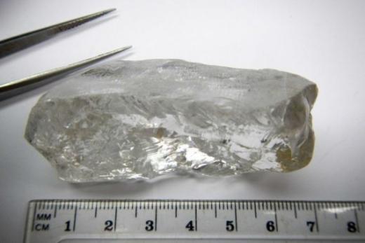 '컬리넌 다이아몬드' 아프리카 앙골라에서 발견된 7cm 크기의 404.2캐럿짜리 무결점 다이아몬드 원석. /사진=루카파 다이아몬드 컴퍼니 제공