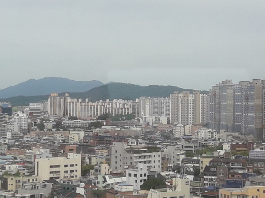 광주, 8월 주택매매거래 전국 유일 증가… 전월세는 홀로 감소