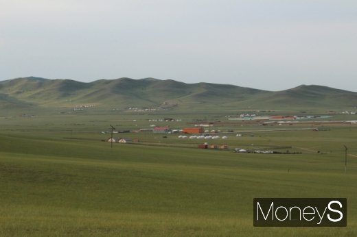 고요한 몽골 대초원… 칭기즈칸 기상으로 달린다