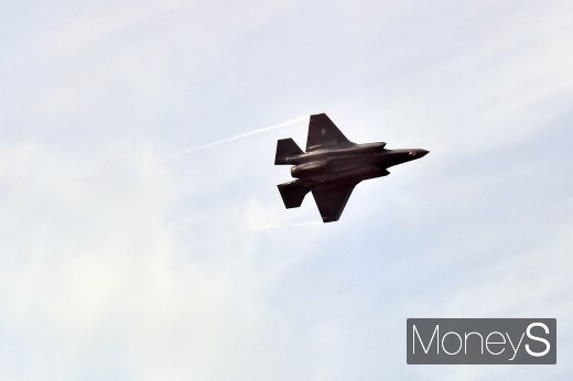 [머니S포토] 우리 안보 책임질 스텔스 전투기 F-35 A 비행
