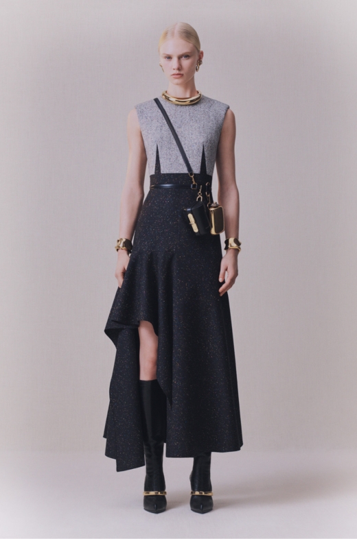 ©¾Ë·º»ê´õ ¸ÆÄý(Alexander McQueen)