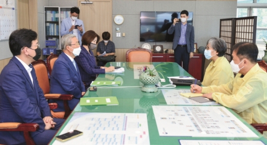 차이고 자전거 영화
